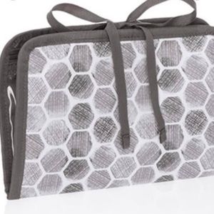 COPY - Thirty one Shine on jewelry case  in Stepping Stones